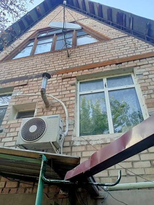 Срочно продается дача с правой стороны от Таш.Моря