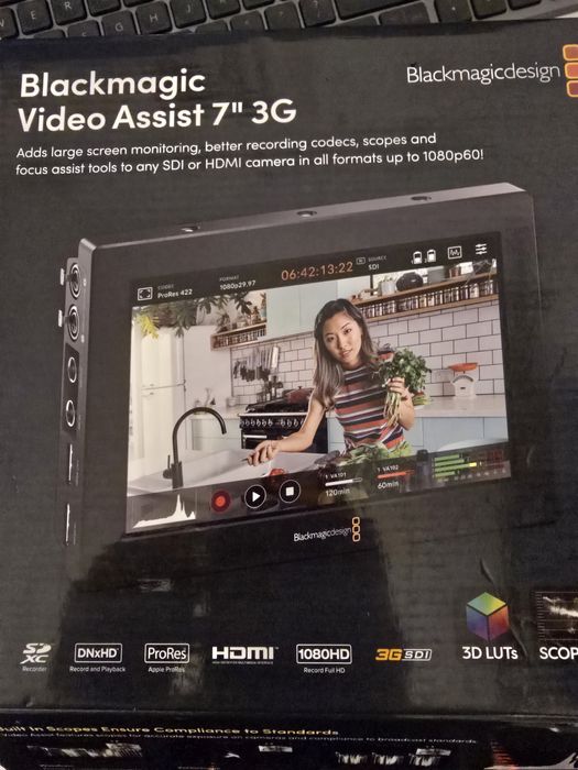 BlackMagic Video Assist 7" 3G