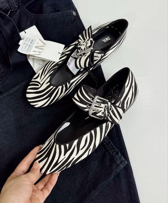 Чехли сандали обувки мокасини лоуфъри кецове ZARA DIOR Stradivarius