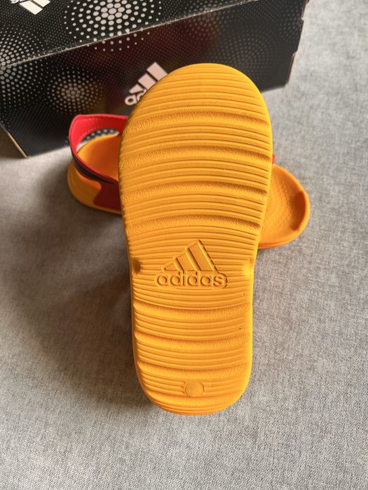 Детски сандали ADIDAS ALTASWIM Mickey C. Размер 32/19 см. стелка