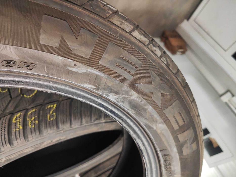 2бр. летни гуми 215/60/17 Nexen