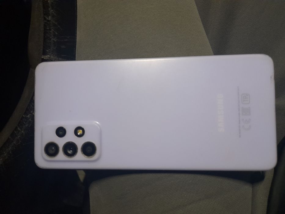 Самсунг а 52 на 128