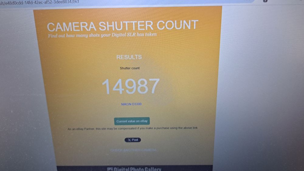 Фотоапарат Nikon D3300 с три обектива, телеконвертор, макро, чанта