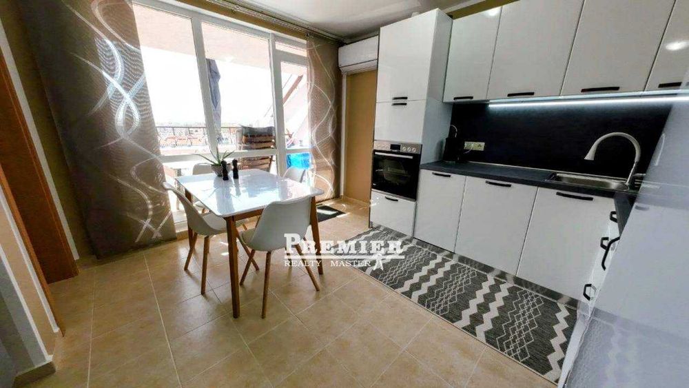 Продава се Двустаен апартамент в к.к. Слънчев бряг - 64 кв.м за 1172 €/кв.м - Снимка #1