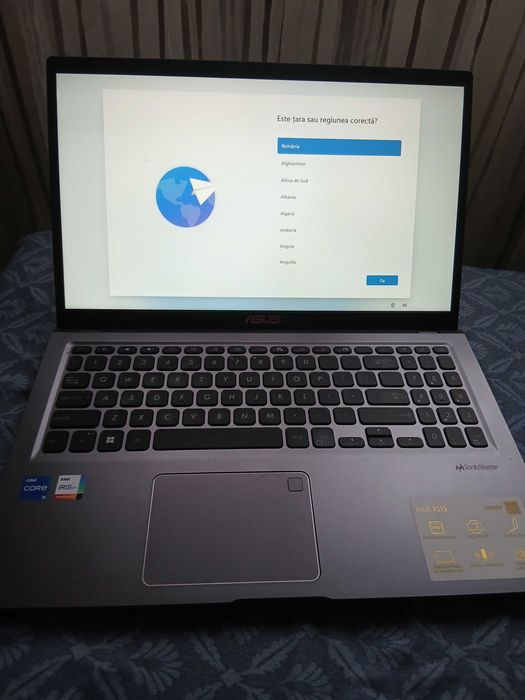Laptop ASUS X515EA