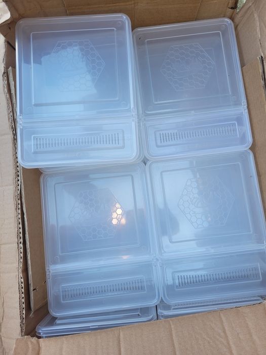 Hranitor pentru podisor 1.5 kg