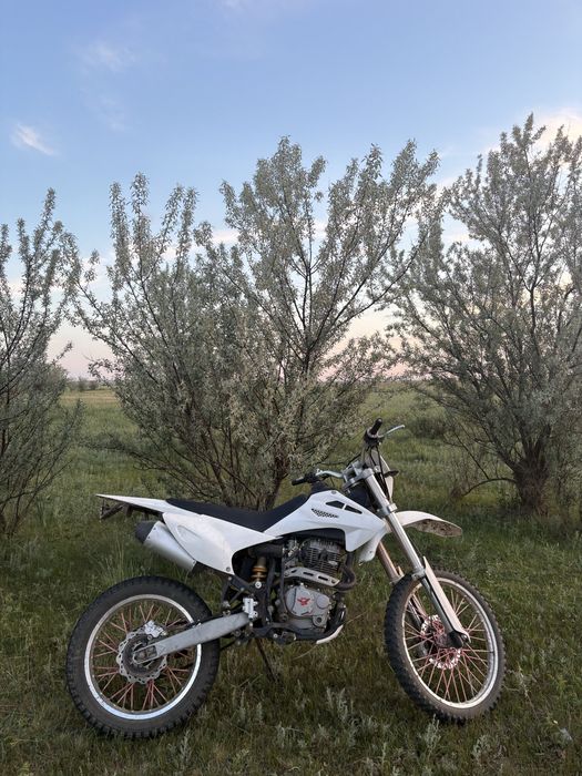 Продам эндуро 06