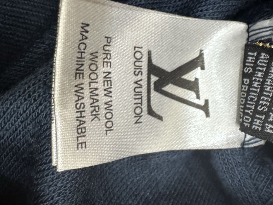 Мъжки пуловер Louis Vuitton . Размер L