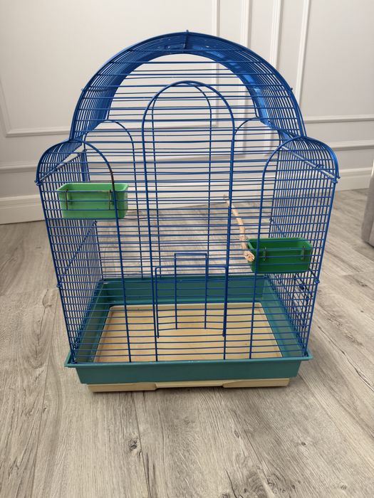 Клетка для попугаев большая б/у