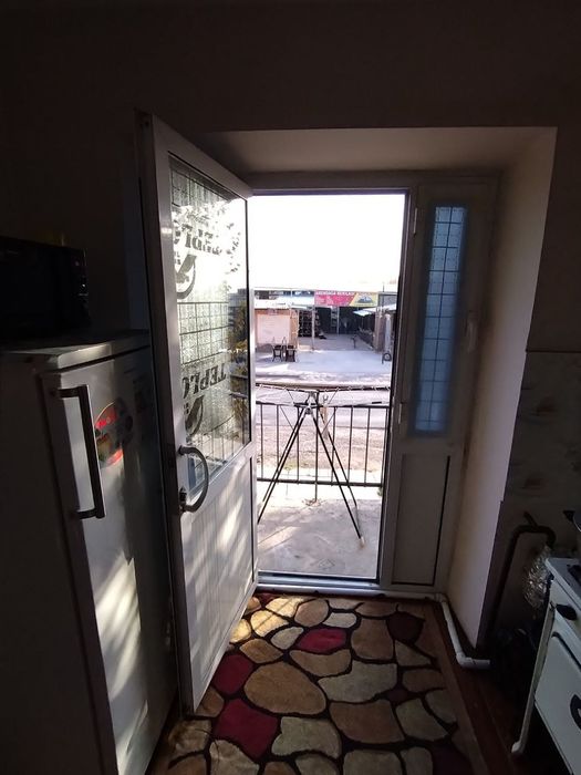 Tuy tepa makroda 4 maktab yonida uy sotiladi