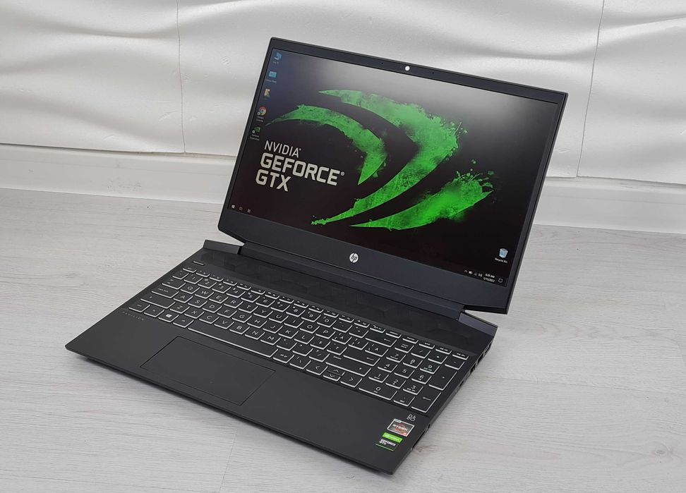 15.6 IPS FullHD /GTX 1650 /i5 /Ryzen 5 5600H /SSD /Bang & Olufsen