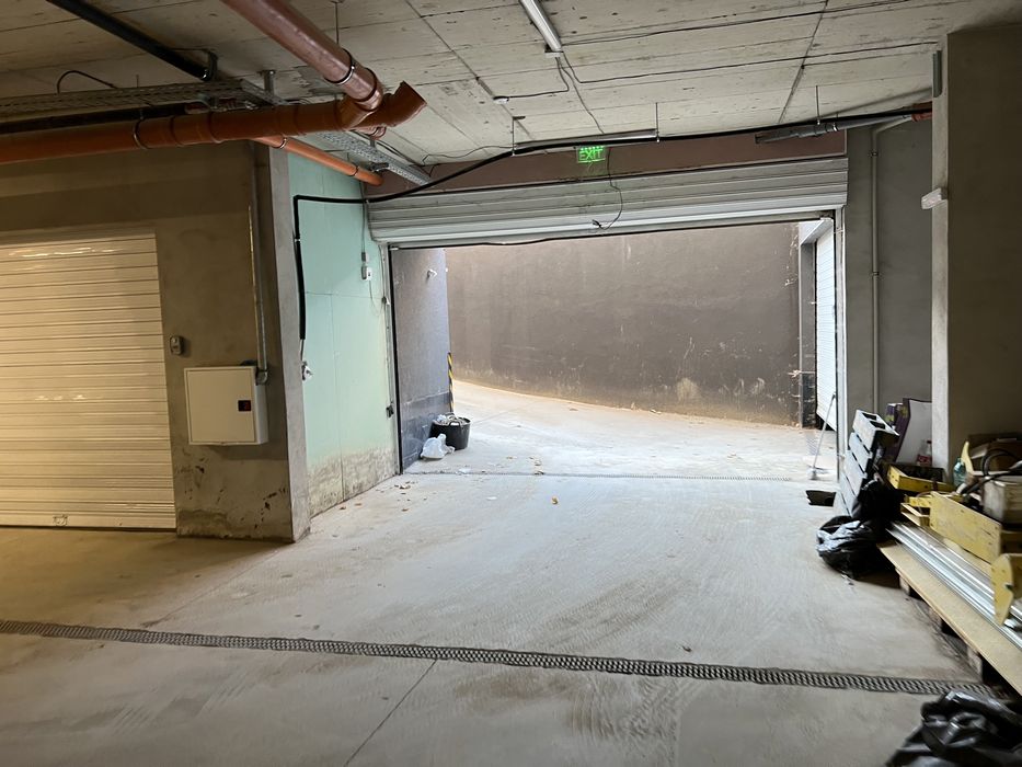 Дава се под наем Гараж / Паркомясто в София, Студентски град - 18 кв.м за 117.3 € - Снимка #2