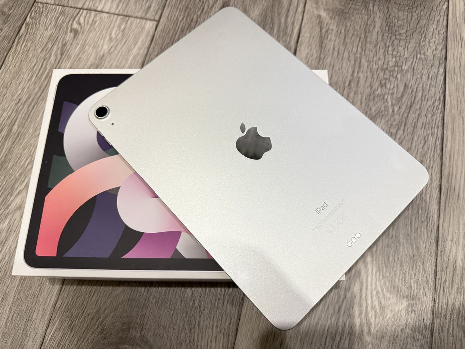 Apple iPad Air 4 + iPad Smart Keyboard Folio + Apple Pencil 2