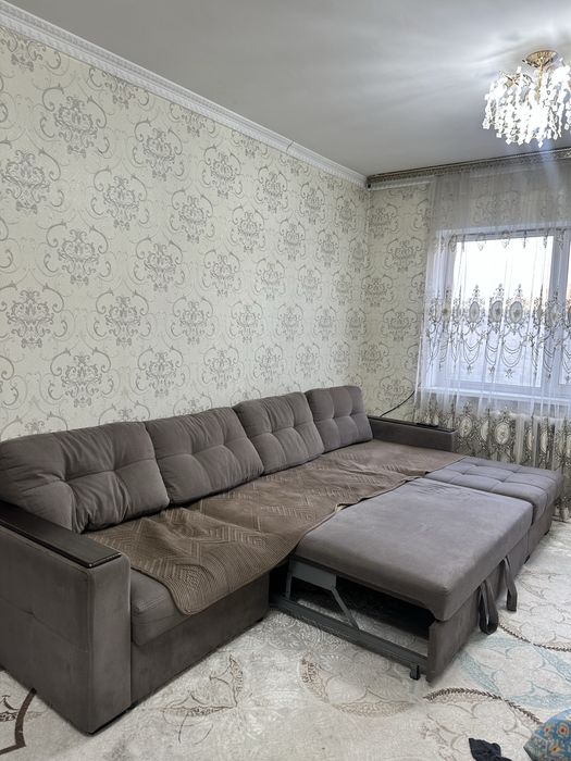 Продам качественный угловой диван