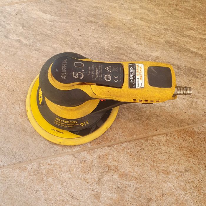Masina de slefuit orbitala pneumatica Mirka 650 pro