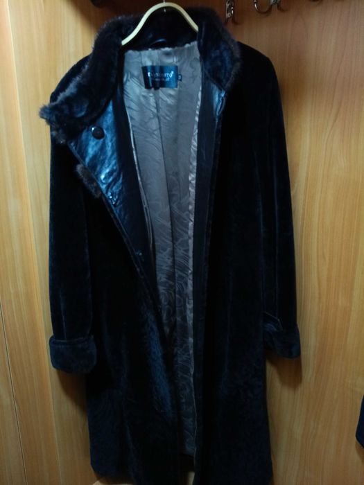 Женская шуба новая