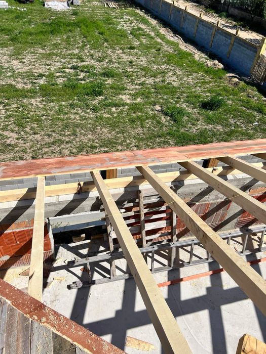 Ремонт на покриви Американски Безшевни улуци Тенекеджийски услуги И Др