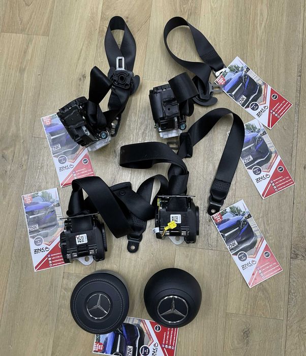 Mercedes Benz AMG GT - set centuri de siguranta - Airbag volan