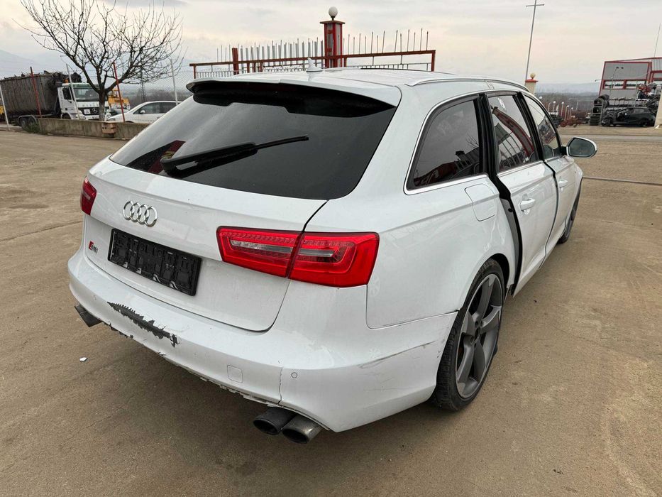 Ауди S6 2012 бензин