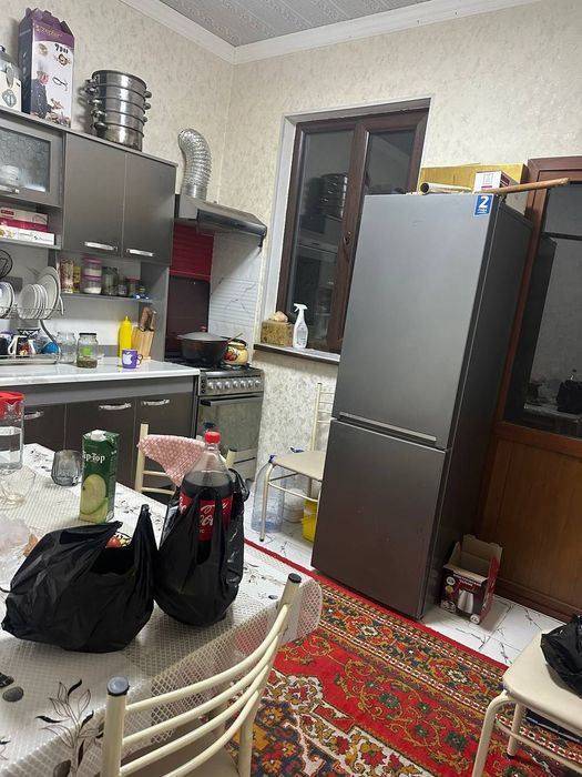 Ikki etajkali 5 honali uy sotiladi uy o'zimiki