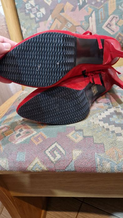 Botine rosii piele  39