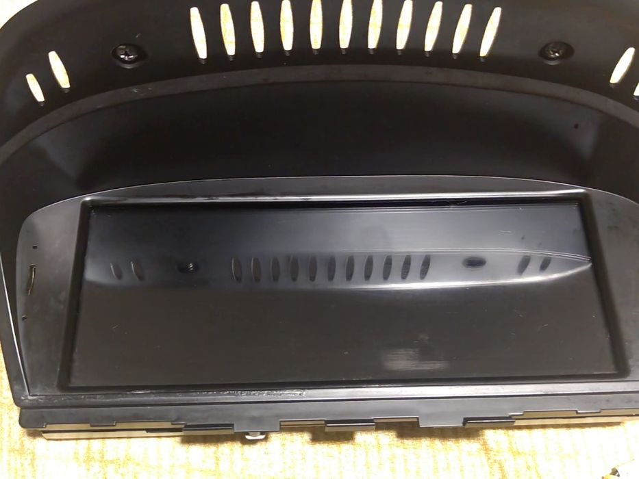 Navigație Android 13 pentru BMW E60/E61/E90/E91