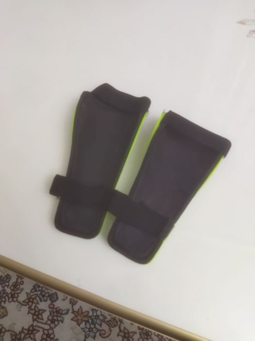 Щитки для футбола