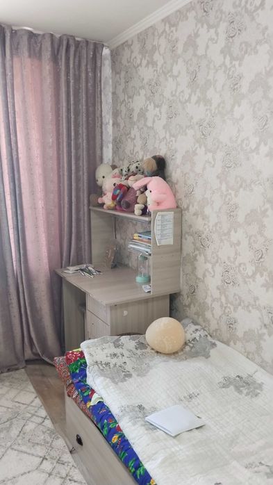 Шифоньер с рабочим столиком