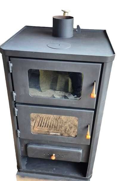 Камина с фурна и водна риза Прити