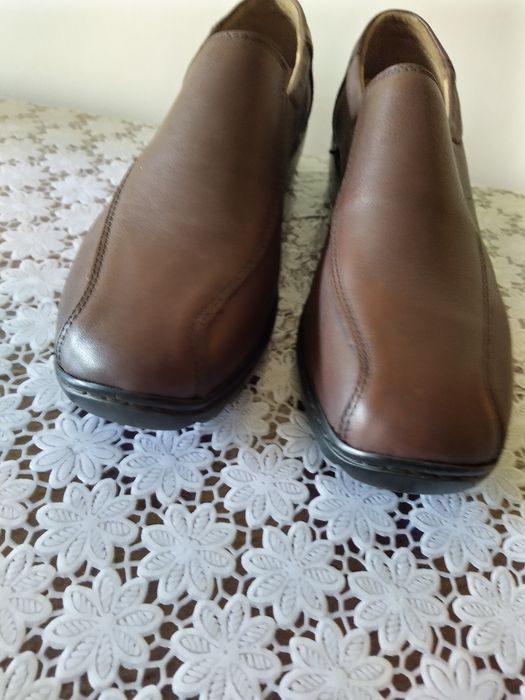 Туфли осеннии женскии.