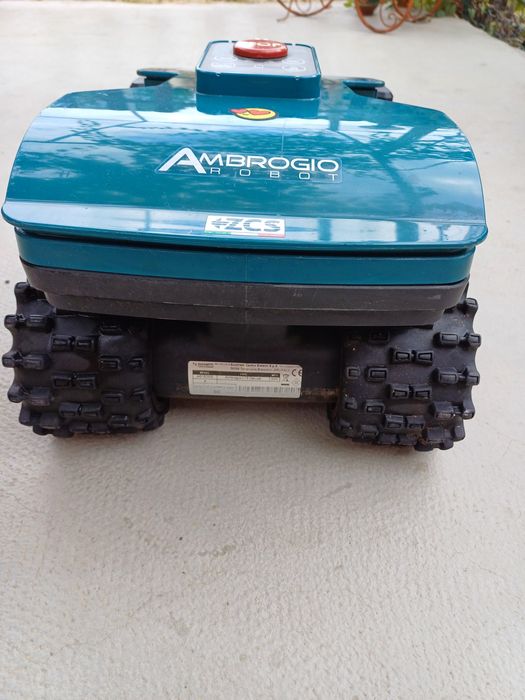 Косачка робот...