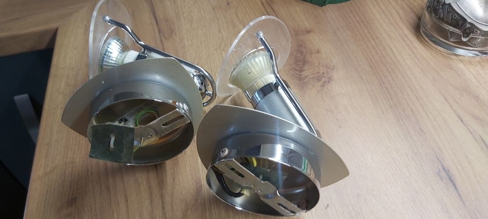 Лампи за стена въртящи