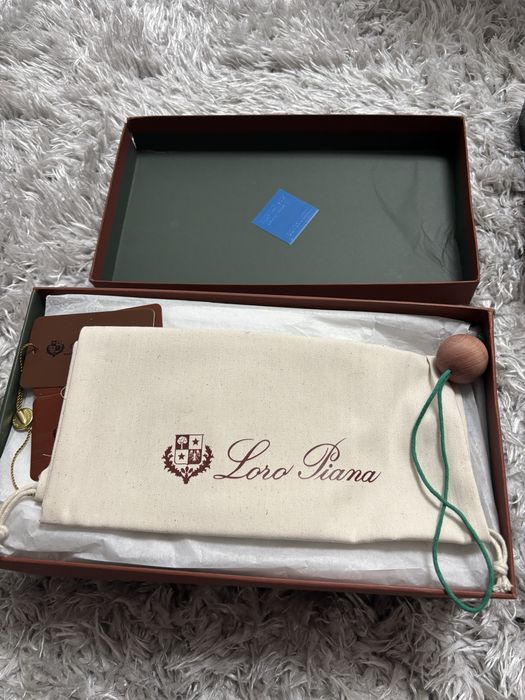 Loro Piana Summer Walk 44 номер