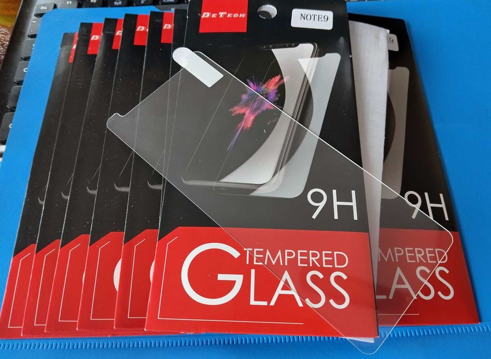 Продавам 10 бр. стъклени протектори 9h Tempered Glass Screen Protector