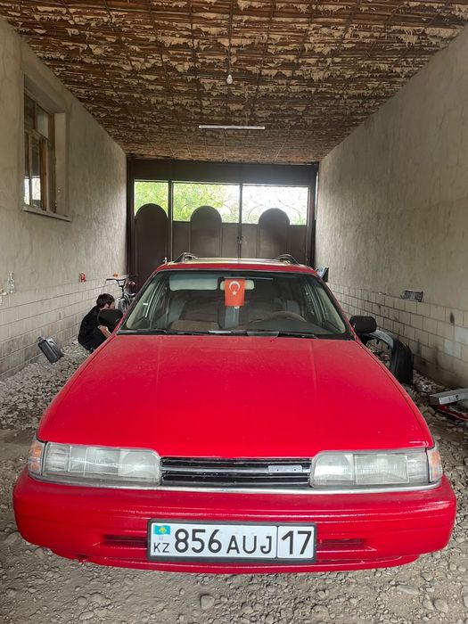 Продаётся мазда 626.