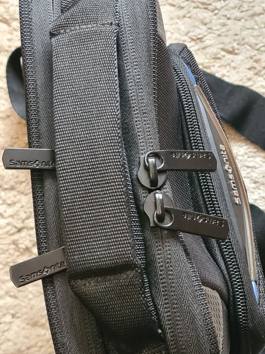 Samsonite   Samsonite