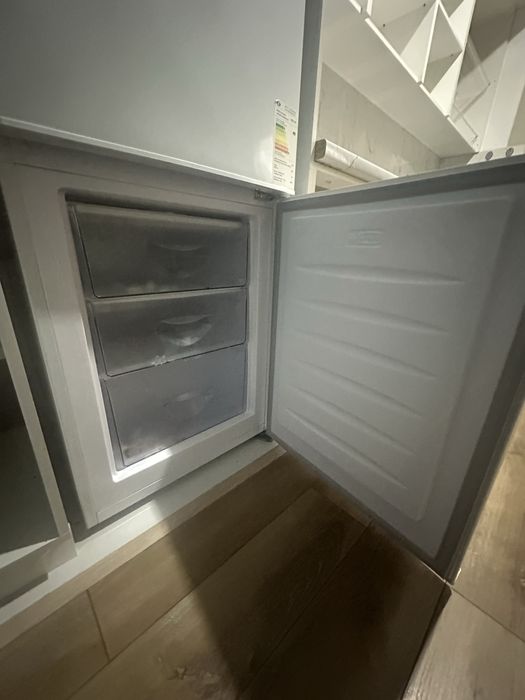 Холодильник Ferre