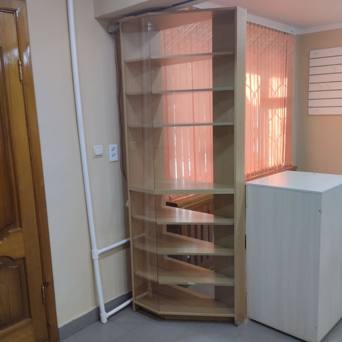Витрина, кораба,под одежду в хорошем состоянии