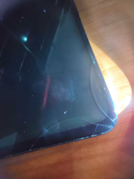 Google pixel 4a display fisurat/crapat