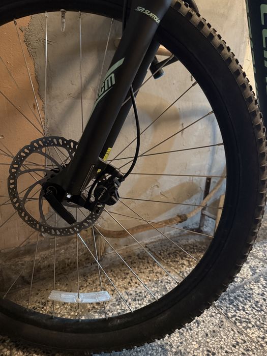 Spealized rockhopper 29 (M)