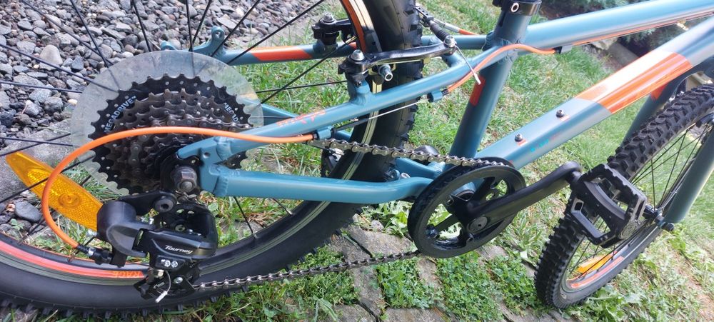Bicicleta copii Cube Acid 160 cu roti pe 16'