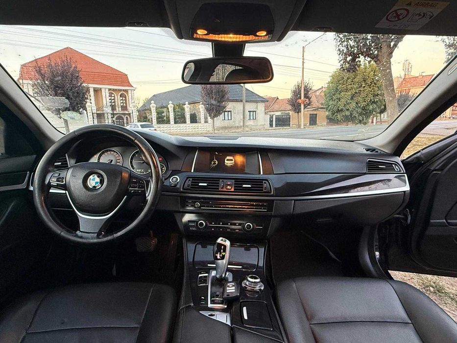 BMW 518 d F10 2.0 diesel 150 c.p. 2016 Automatic. Schimb