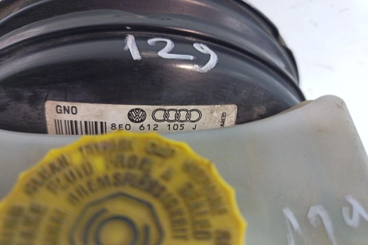 Tulumba frana 8E0612105J Volkswagen VW Passat B5.5 (facelift)