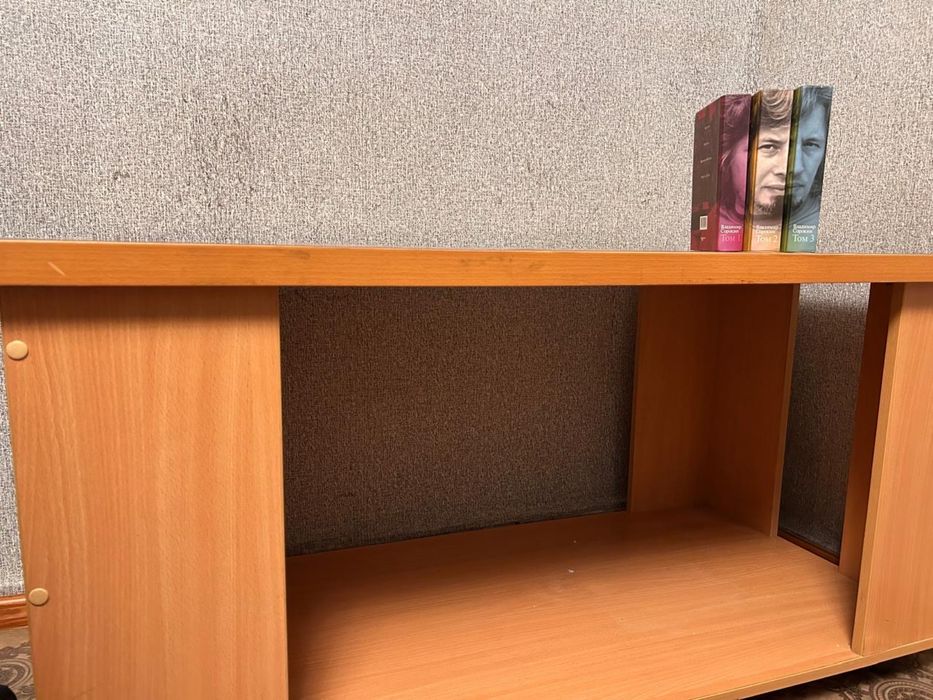 Продам гарнитур для гостиной