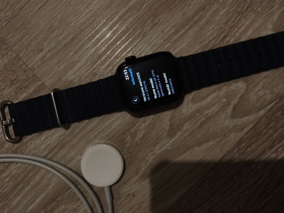 Vand smartwatch Apple Watch SE generatia 2 40mm
