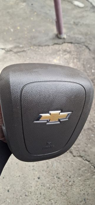 Продам кобалт аирбаг крышку с аирбагом оригинал снят с авто в рабочем