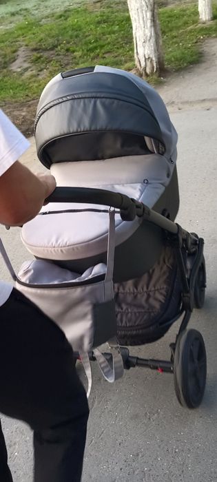 Продам коляску в отличном состоянии