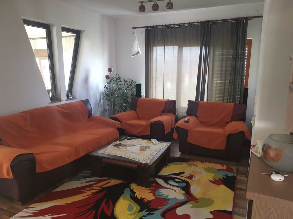 Vând casă  în municipiul Deva, județ Hunedoara