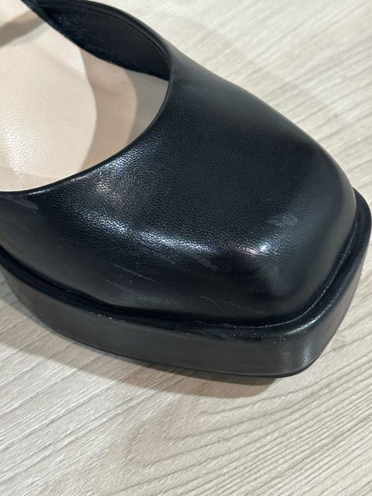 продам туфли на каблуке