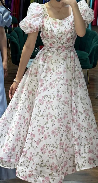 платье пышное, красивое